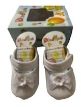 Sapatinho Feminino Recém Nascido Tamanho 18 De 10 A 12 Meses Branco Sapatinho Feminino Recém Nascido Tamanho 18 De 10 A 12 Meses Branco