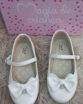 Sapatinho infantil Menina Sapatinho infantil Menina