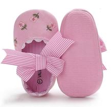 Sapatinho luxo bebê modelos variados- meia com sola