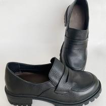 Sapato Adriele Cano Baixo Couro Preto Sapato Adriele Cano Baixo Couro Preto