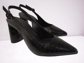Sapato couro PRETO, traseiro aberto, salto bloco redondo 7 cms.