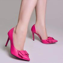 Sapato de festa salto fino rosa n 35