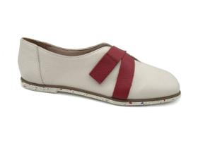 Sapato Feminino Bico Quadrado em Couro 9560102