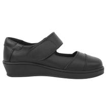 Sapato feminino casual com salto grosso fechado confortavel