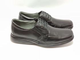 Sapato masculino com cadarço de couro cor preto marca Sapatoterapia 359939