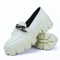 sapato mocassim branco/preto blogueira plataforma oxford elegante e confortavel