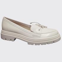 Sapato Mocassim Slip On Feminino Tratorado Confort Moleca 5775.104.9921 Branco N38 Sapato Mocassim Slip On Feminino Tratorado Confort Moleca 5775.104.9921 Branco N38