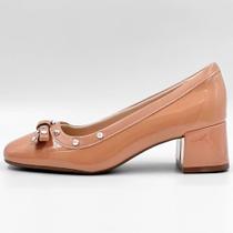 Sapato Moleca Boneca em Verniz Salto Médio Feminino