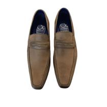 Sapato ogochi em couro com detalhe de fivela 047300101marrom