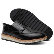 Sapato Oxford Casual Derby Tratorado Masculino Verniz Preto Moda Evangélica Sapato Oxford Casual Derby Tratorado Masculino Verniz Preto Moda Evangélica