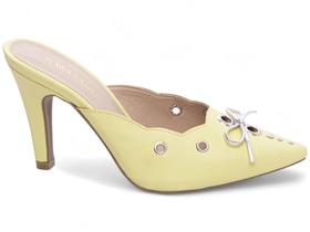 Sapato Scarpin Mule Salto Médio Bico Fino Feminino Amarelo Torricella