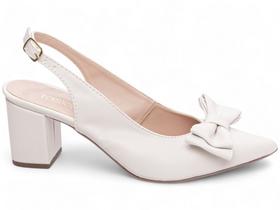 Sapato Scarpin Off White Salto Médio Baixo Bloco Grosso Bico Fino Laço Feminino 6,5 cm Off White EMILY ONLINE Sapato Scarpin Off White Salto Médio Baixo Bloco Grosso Bico Fino Laço Feminino 6,5 cm Off White EMILY ONLINE