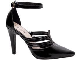 Sapato Scarpin Salto Alto Verniz Preto Fivela De Ajuste