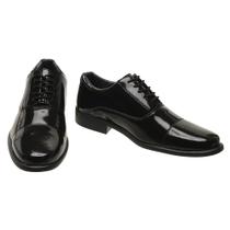 Sapato Social em Verniz Pires Shoes com Costuras Bico Redondo e Sola Borracha Sapato Social em Verniz Pires Shoes com Costuras Bico Redondo e Sola Borracha