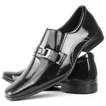 Sapato Social Masculino Bico Fino Preto Metais Prata Sola Borracha Costurada