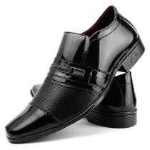 Sapato social masculino preto verniz moderno e atual