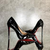 Sapato sola vermelha scarpin preto bico fino verniz brilhoso salto alto 12 cm tamanho 34