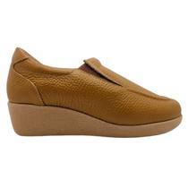 Sapato Usaflex Mocassim Anabela em Couro Relax Uniforme