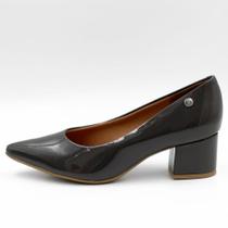 Sapato Vizzano Bico Fino em Verniz Feminino Sapato Vizzano Bico Fino em Verniz Feminino