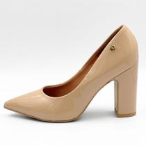 Sapato Vizzano Salto Alto Bico Fino em Verniz Feminino Sapato Vizzano Salto Alto Bico Fino em Verniz Feminino