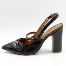 Sapato Vizzano Slingback em Verniz Salto Alto Feminino Sapato Vizzano Slingback em Verniz Salto Alto Feminino
