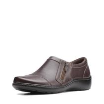 Sapatos Clarks Cora Giny Loafer Flat para mulheres, marrom escuro