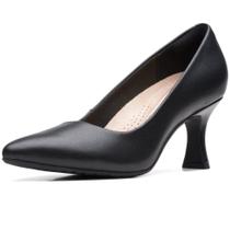 Sapatos Clarks Kataleyna Gem Pump femininos de couro preto