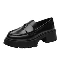 Sapatos Coach Leah Platform Loafer femininos pretos tamanho 7,5