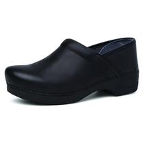 Sapatos Dansko XP 2.0 Clog para homens pretos polidos em nobuck