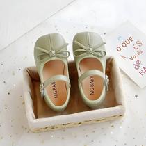 Sapatos Mary Jane para Meninas - Borboleta, Couro PU Macio e Design Fashion Sapatos Mary Jane para Meninas - Borboleta, Couro PU Macio e Design Fashion