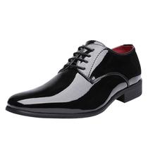 Sapatos Sociais Masculinos Bruno Marc em material sintético Verniz Tamanho 8 Preto Sapatos Sociais Masculinos Bruno Marc em material sintético Verniz Tamanho 8 Preto