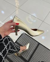 Scarpin Carla Total Confort Verniz Salto 6cm DOURADA Scarpin Carla Total Confort Verniz Salto 6cm DOURADA