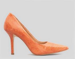 Scarpin CBK Salto Alto Fino Couro Cobra Laranja Scarpin CBK Salto Alto Fino Couro Cobra Laranja