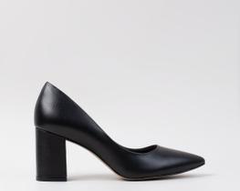 Scarpin CBK Salto Alto Grosso Couro Preto Scarpin CBK Salto Alto Grosso Couro Preto