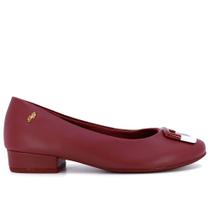 Scarpin Couro Vermelho Fivela