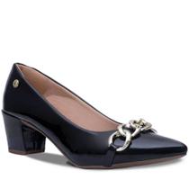 Scarpin Feminino Salto Grosso Verniz com Detalhe de Corrente