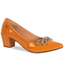 Scarpin Feminino Salto Grosso Verniz Laço e Strass - Charme e Sofisticação