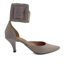 Scarpin Salto Baixo Bico Fino Fivela Forrada Confort 130