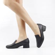 Scarpin Salto Bloco Couro