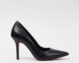 Scarpin Salto Fino 10cm Sola Vermelha Couro Cobra Preto CBK