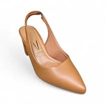Scarpin Slingback Vizzano 1290.503 Original de Salto Bloco Médio com Ajuste de Elástico e Bico Fino Scarpin Slingback Vizzano 1290.503 Original de Salto Bloco Médio com Ajuste de Elástico e Bico Fino