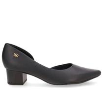 Scarpin Usaflex Couro Recorte Lateral Feminino - Preto - 37 Scarpin Usaflex Couro Recorte Lateral Feminino - Preto - 37