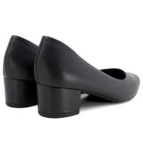 Scarpin usaflex salto baixo feminino couro Scarpin usaflex salto baixo feminino couro