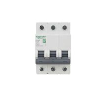 Schneider Disjuntor Easy9 Tripolar Curva C 50a Ez9f33350 3000a