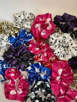 Scrunchie de cetim, estilo, conforto e brilho