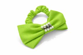 Scrunchie laço com pérola xuxinha elástico de cabelo rabicó