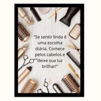 "Se sentir linda é uma escolha diária."Quadro Decorativo