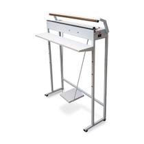 Seladora de Embalagens Plásticas Pedal com Temporizador 60cm Sela e Corta Bivolt Isamaq 110/220V Seladora de Embalagens Plásticas Pedal com Temporizador 60cm Sela e Corta Bivolt Isamaq 110/220V