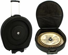 Semi Case Solid Sound para Pratos até 24 com rodinhas e revestimento interno em pelúcia (9131) Semi Case Solid Sound para Pratos até 24 com rodinhas e revestimento interno em pelúcia (9131)