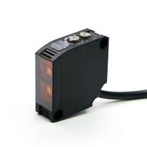SENSOR FOT. DIFUSO RETANGULAR EK51-D2M4 NA+NF 24-240V AC/DC CABO 2m 5 fios - Sn 2m - AOTORO